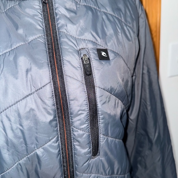 Quiksilver Men's Gray Hooded Jacket - Picture 2 of 3